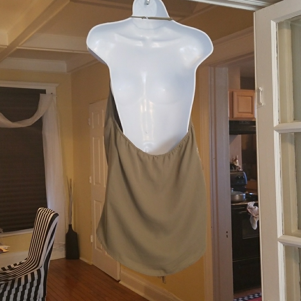 Top - Picture 2 of 4